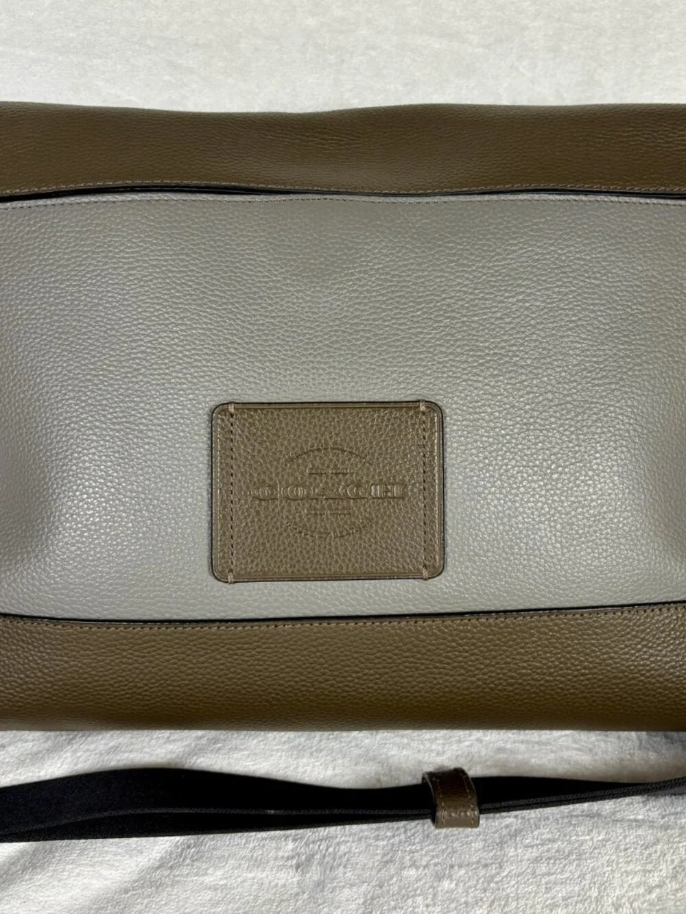 Coach Hudson Messenger Bag Colorblock in Olive Green, Cream and Grey Leather